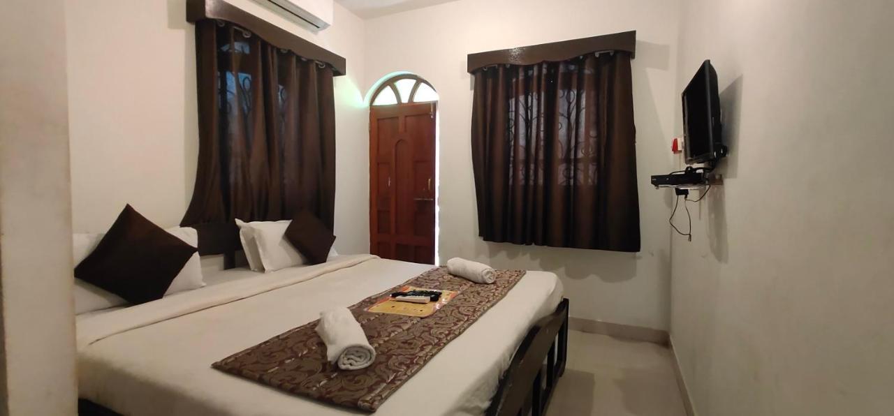 Shelton Guest House Baga Exterior foto