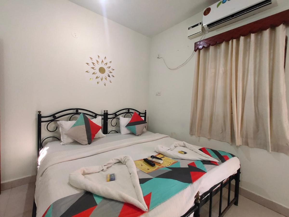 Shelton Guest House Baga Exterior foto