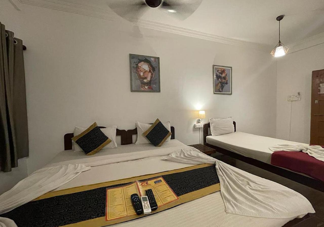 Shelton Guest House Baga Exterior foto